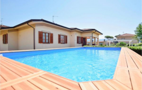 3 Bedroom Nice Home In Camaiore, Camaiore